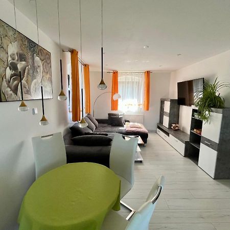 Ferien- Und Businesswohnung Relax Im Ersten Stock Sonnen Exterior photo