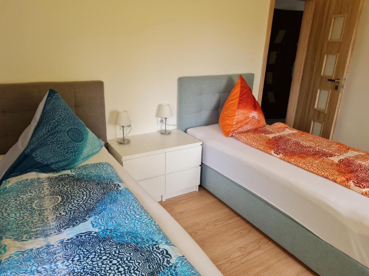 Ferien- Und Businesswohnung Relax Im Ersten Stock Sonnen Exterior photo